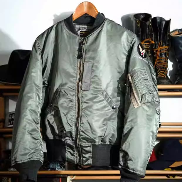 리얼 시몬스 Ma-1