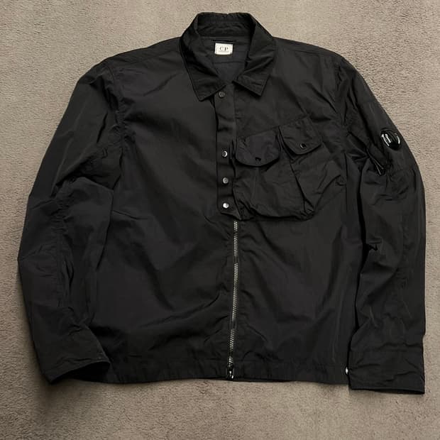 CP컴퍼니 크롬 오버셔츠 자켓 처분 