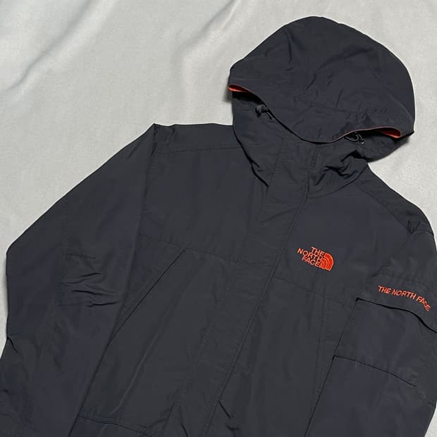 85 노스페이스 딥그레이 바람막이