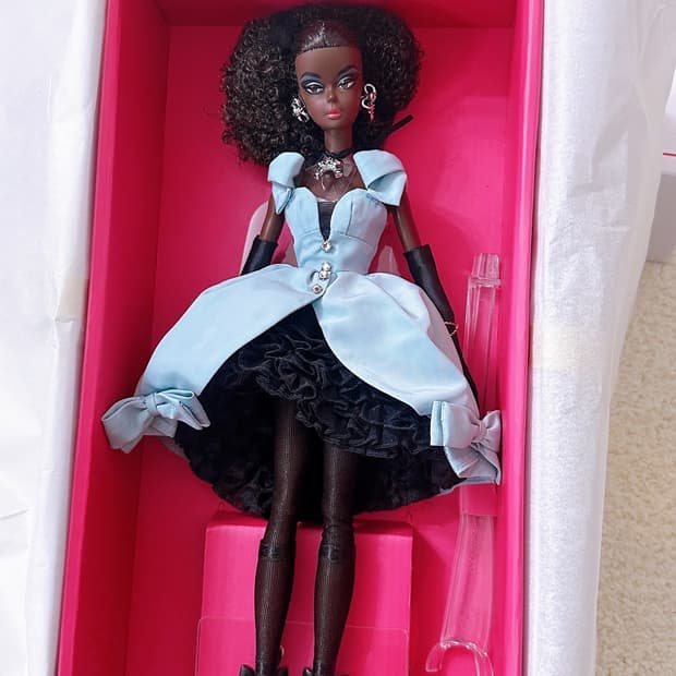 2025 실크스톤 바비인형