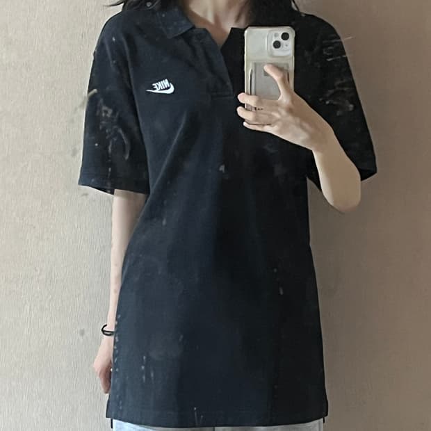 나이키 심플로고 블랙카라 티셔츠s