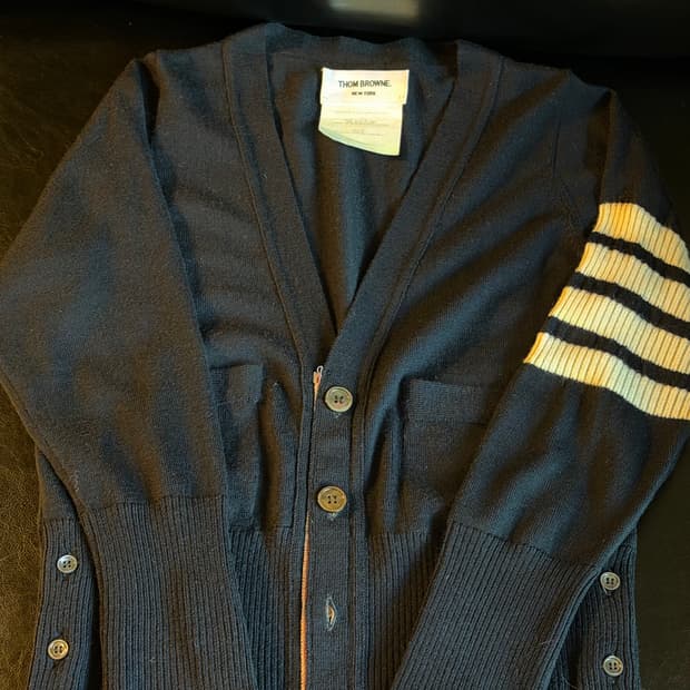 톰브라운 밀라노 네이비 울 가디건