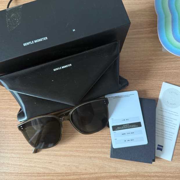 젠틀몬스터 리베01