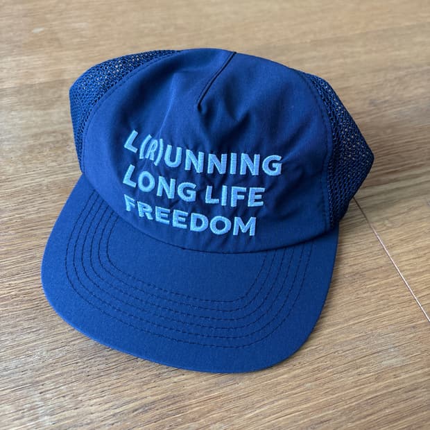 LLL.F L(R)UNNERS CAP – NAVY 