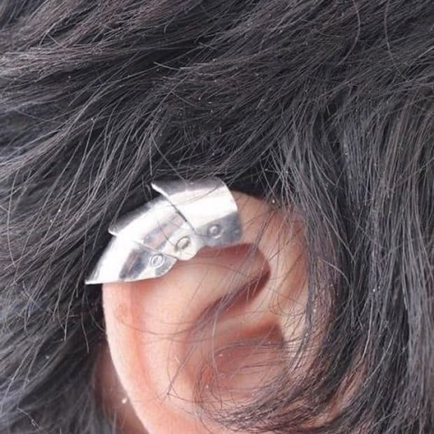 Armor ear cuff 2pcs