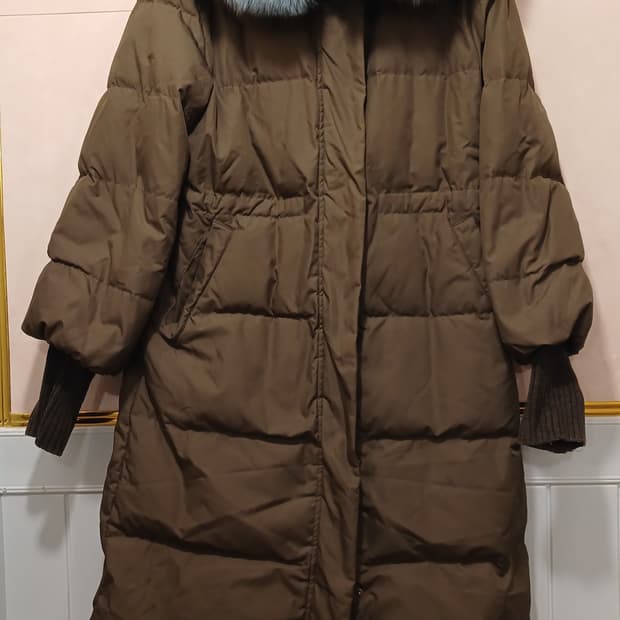 베네통 정품 여성 폭스퍼 롱패딩 42 사이즈