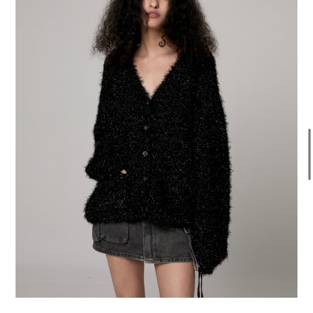 더포르타  글리터 가디건