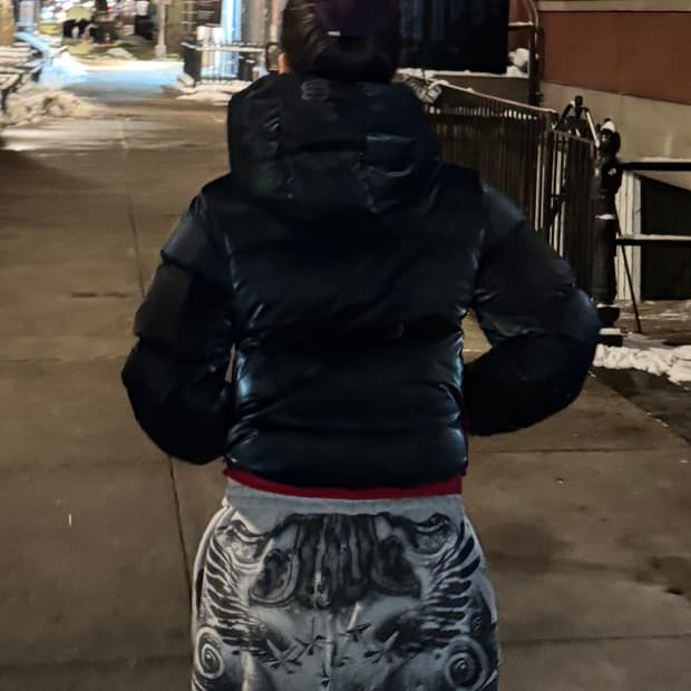 Arizia Super Puff Shorty 패딩 캐나다브랜드