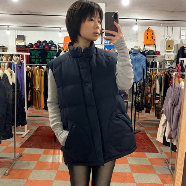 예쓰아이씨 조끼패딩