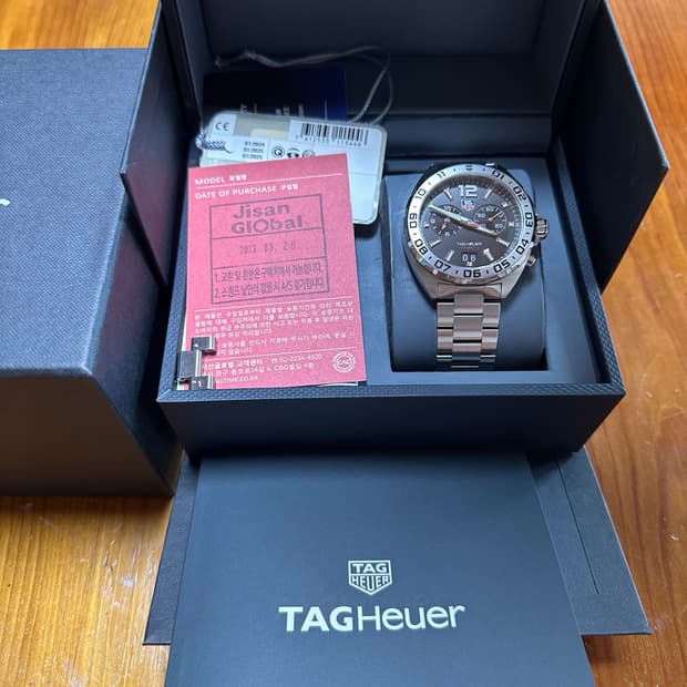 태그호이어 포뮬러1크로노 데이트 WAZ111A 41mm 쿼츠