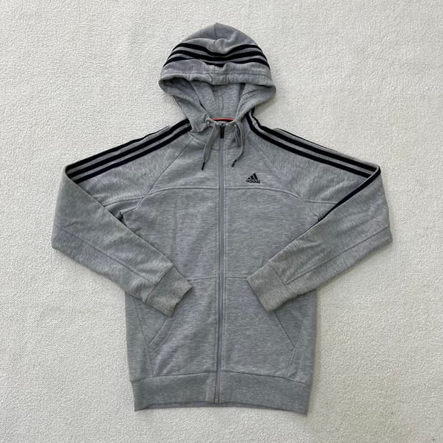 90 아디다스 에센셜 후드 집업 0316M