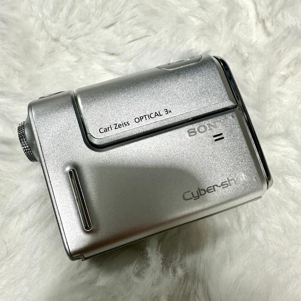 소니 사이버샷 DSC-F88 빈티지 디카 판매합니다!!