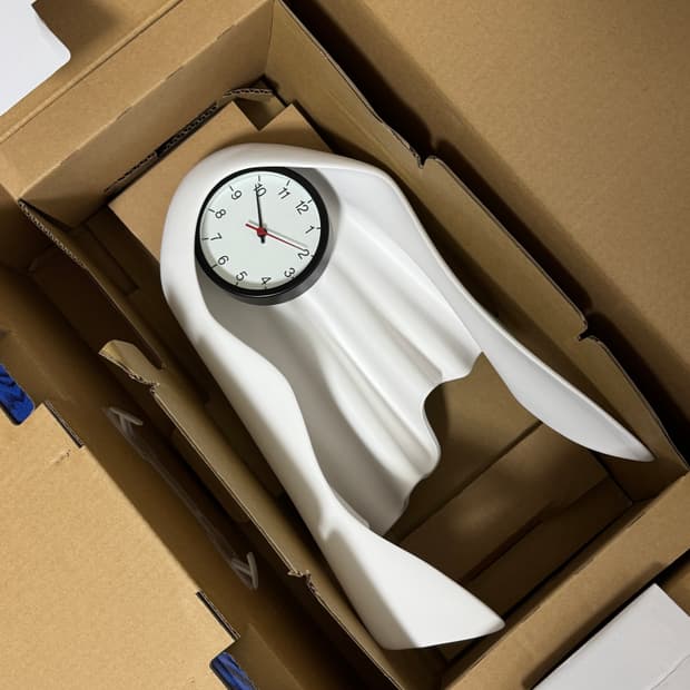 Ikea x 다니엘아샴 2021 탁상 시계