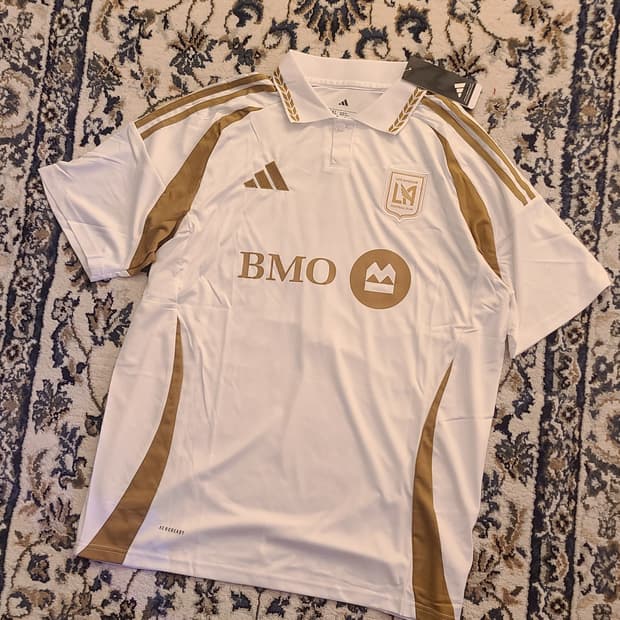 LA 손흥민 유니폼