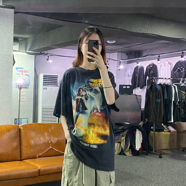 백투더퓨처 프린팅 반팔티 B2090