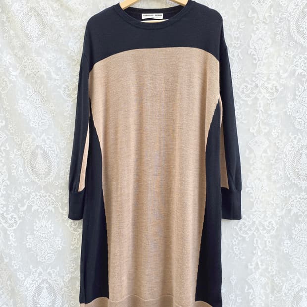 크리스찬 오자르  울 튜닉  (made in japan)