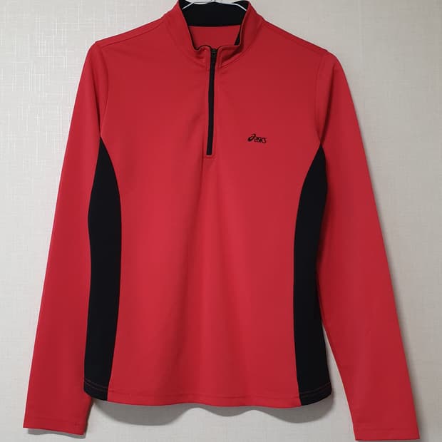 아식스 반집업 긴팔티 95사이즈