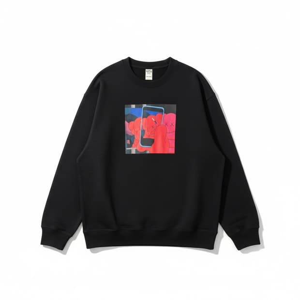 유니클로 UT KAWS+WARHOL 맨투맨 M