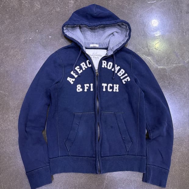 아베크롬비 스펠아웃 로고 패치 후드집업 네이비 머슬핏 L