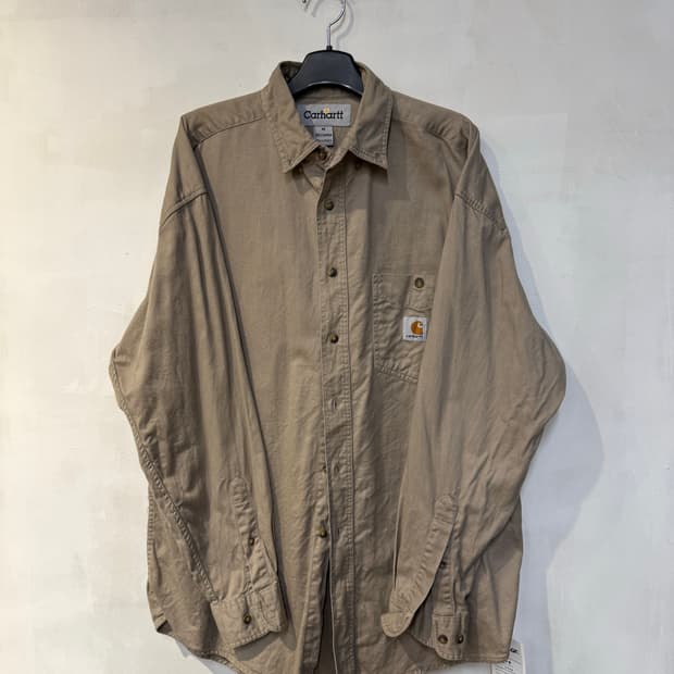 칼하트 베이지 긴팔셔츠