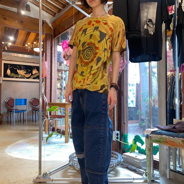 Epi.Taph London hand print T-shirts