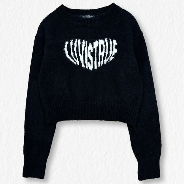 러브이즈트루 크롭 니트 블랙