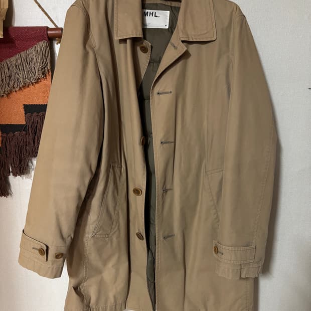 마가렛호웰 코트