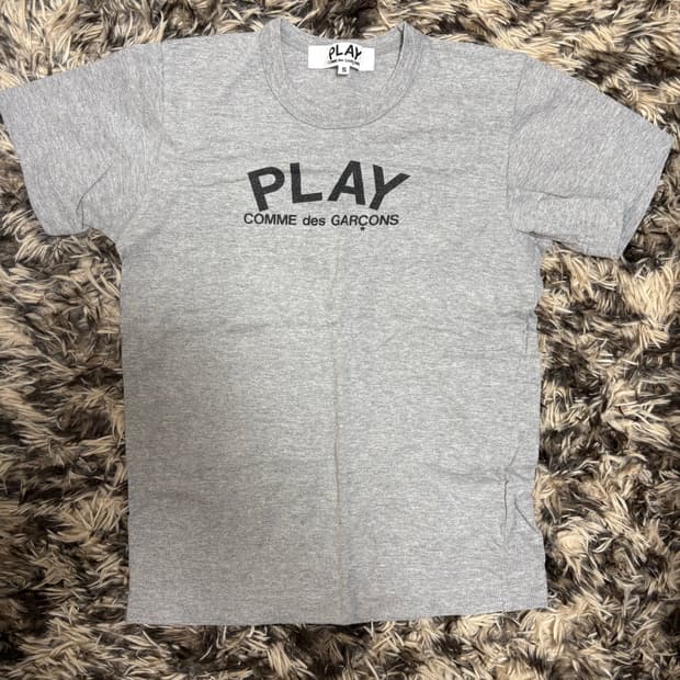 꼼데가르송 플레이 반팔 s