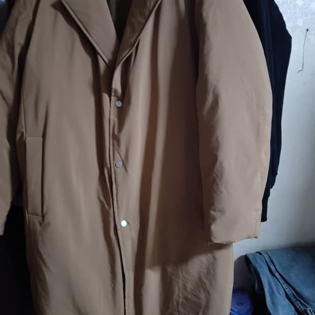 스파오 패딩코트 베이지 110