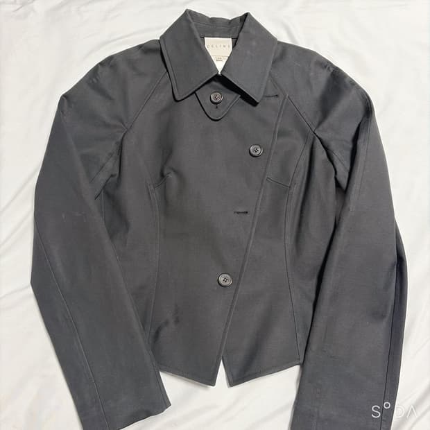 셀린느 블랙 자켓 38사이즈