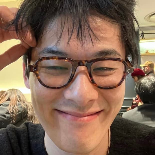 오르오르 1930‘s British 안경 (Tortosie 컬러)