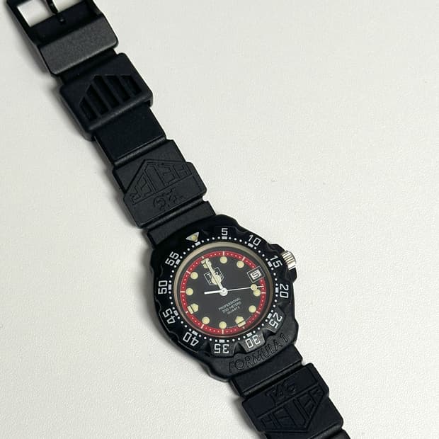 태그호이어 포뮬러1 kith 콜라보 원판