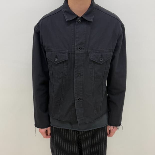 부후토 bukht 컷 오프 블랙 데님 자켓