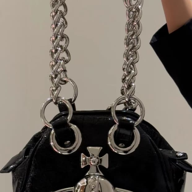 비비안웨스트우드 야스민 숄더백