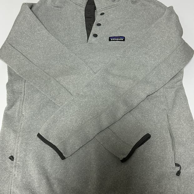 파타고니아 신칠라 우먼