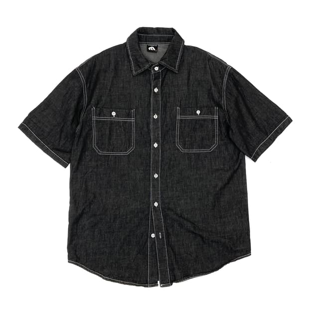 JPN black two pocket shirt