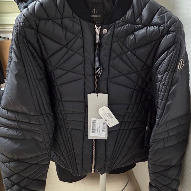 릭오웬스 메가펜타 플라이트 다운자켓 2사이즈