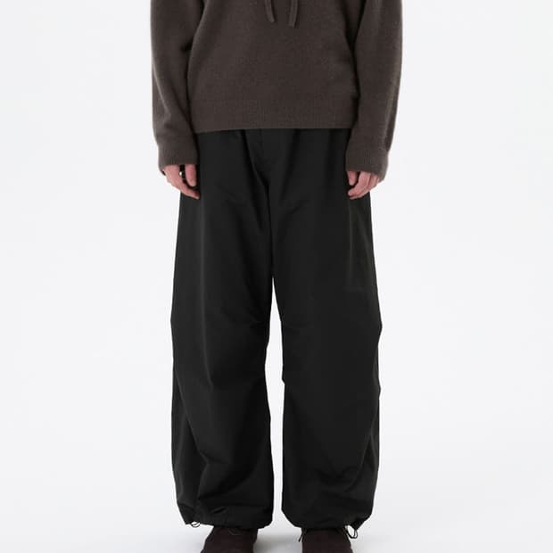M) 아모멘토 드로우스트링 와이드 퍼티그 팬츠 블랙