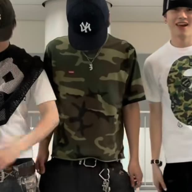 [크롭] 슈프림 스몰 박스로고 카모 티셔츠 25SS - M