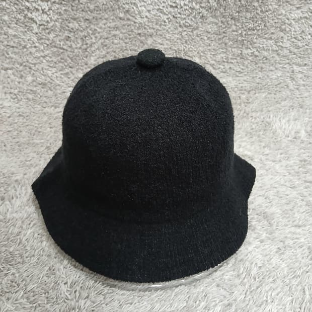 단추뚜껑 블랙 벙거지 모자