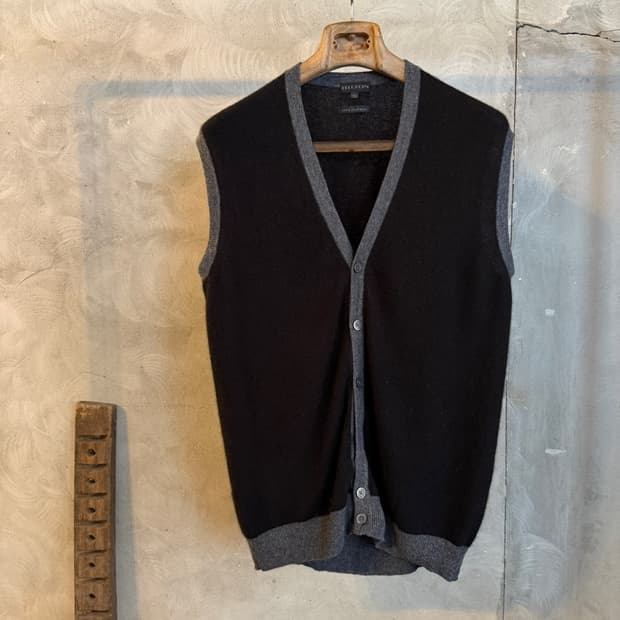 힐톤 캐시미어 니트 베스트 100