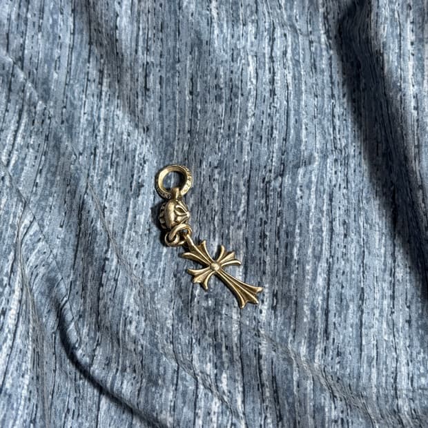 크롬하츠 원볼 타이니 CH 크로스 펜던트 단품