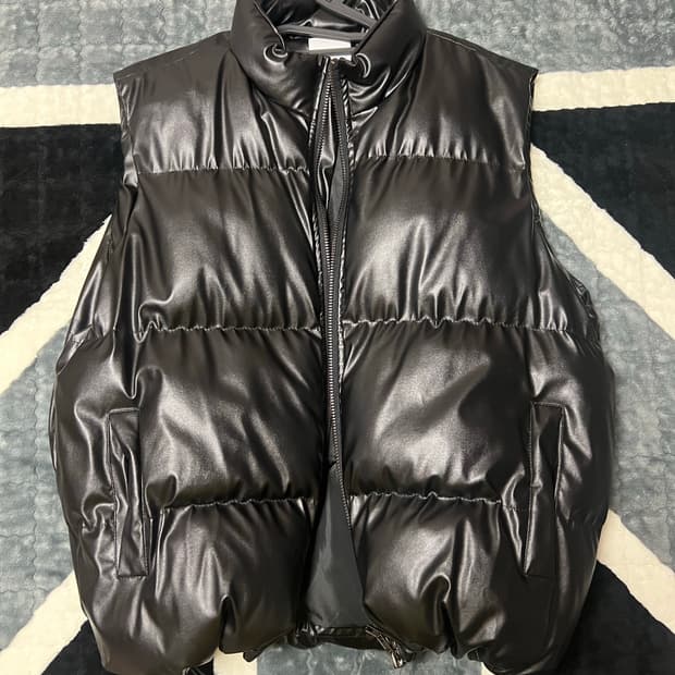 레더 패딩조끼