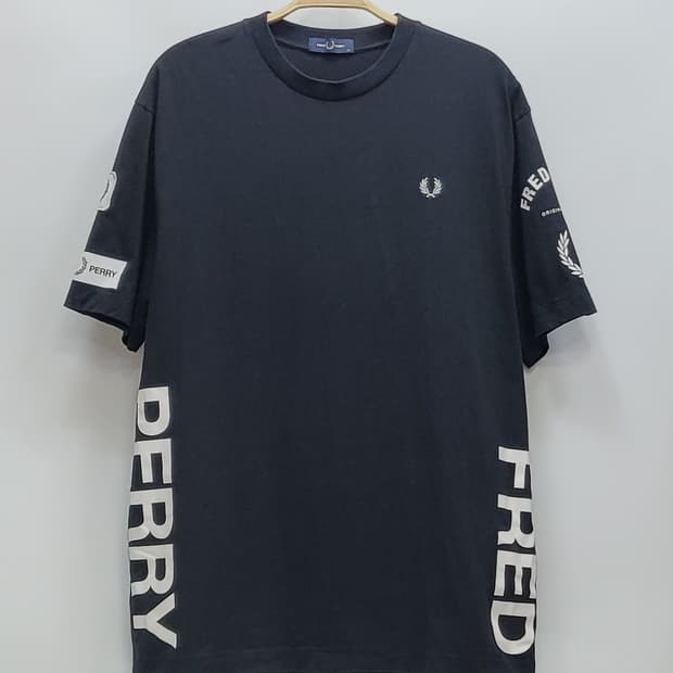 프레드페리 볼드 브랜딩 티셔츠 / 남 XL 블랙
