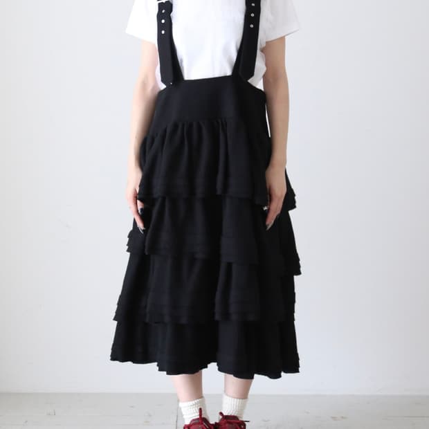 Noir kei ninomiya 버클 스트랩 치마