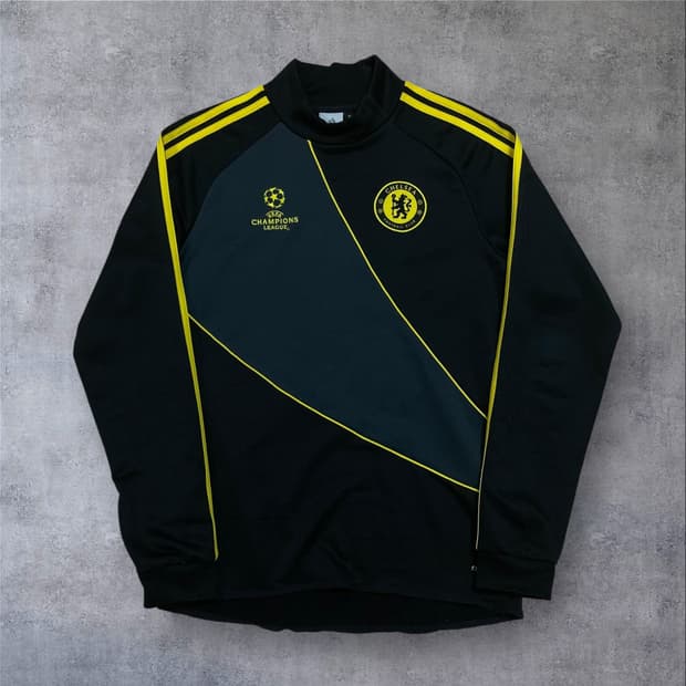 아디다스 첼시 챔피언스 리그 로고 쉘탑
