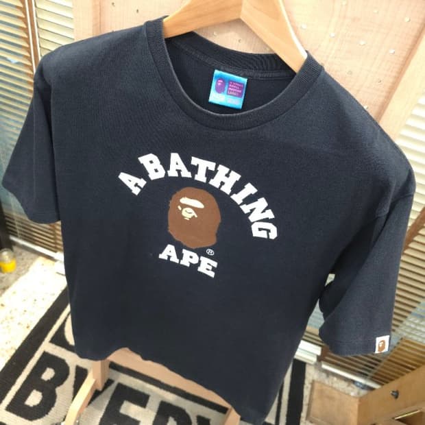 A BATHING APE college T(BK)