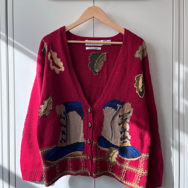 (Rare) Robert scottlid 핸드메이드 자수 니트 가디건