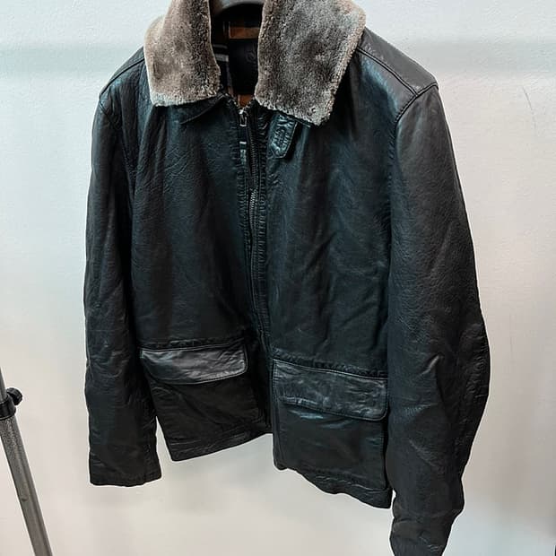 110) 빠니깔레 퍼칼라 가죽자켓 