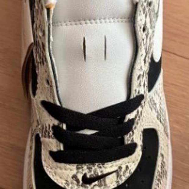 나이키 에어포스 1 뱀피4 신품 